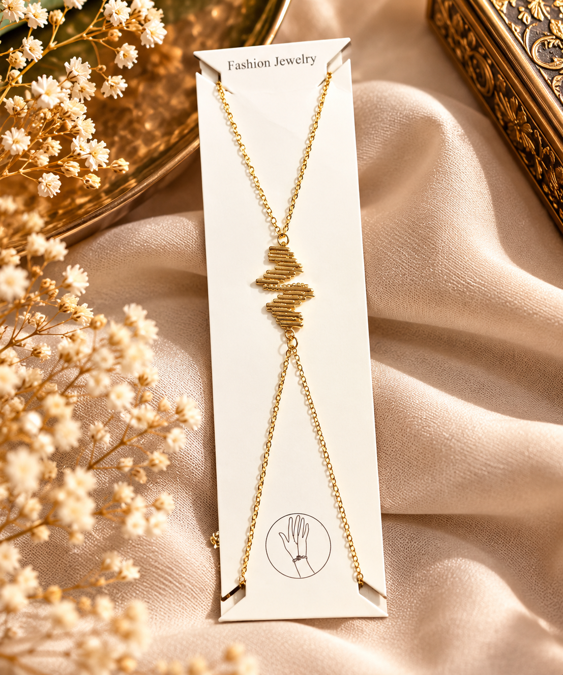 Pulseira de Mão Dourada – Elegância e Delicadeza
